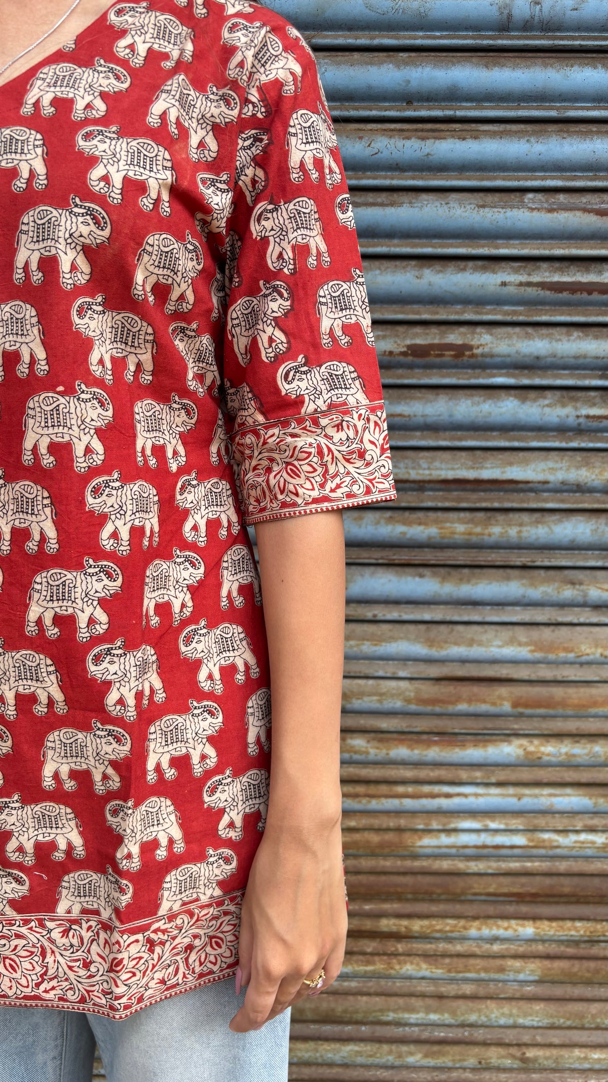 Kalamkari red short top