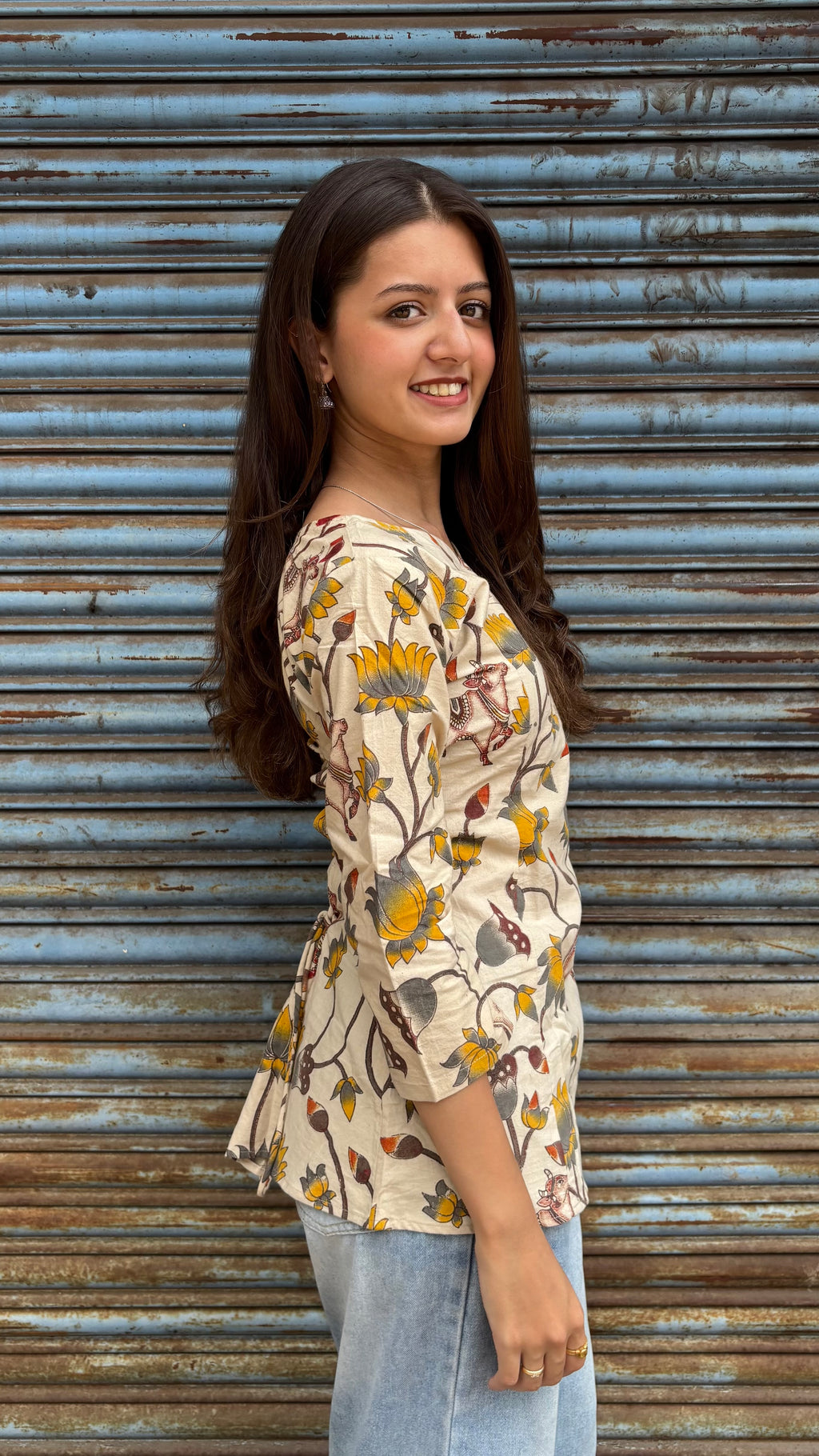 Kalamkari cream short top