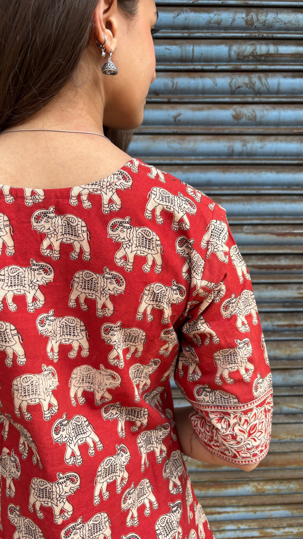 Kalamkari red short top