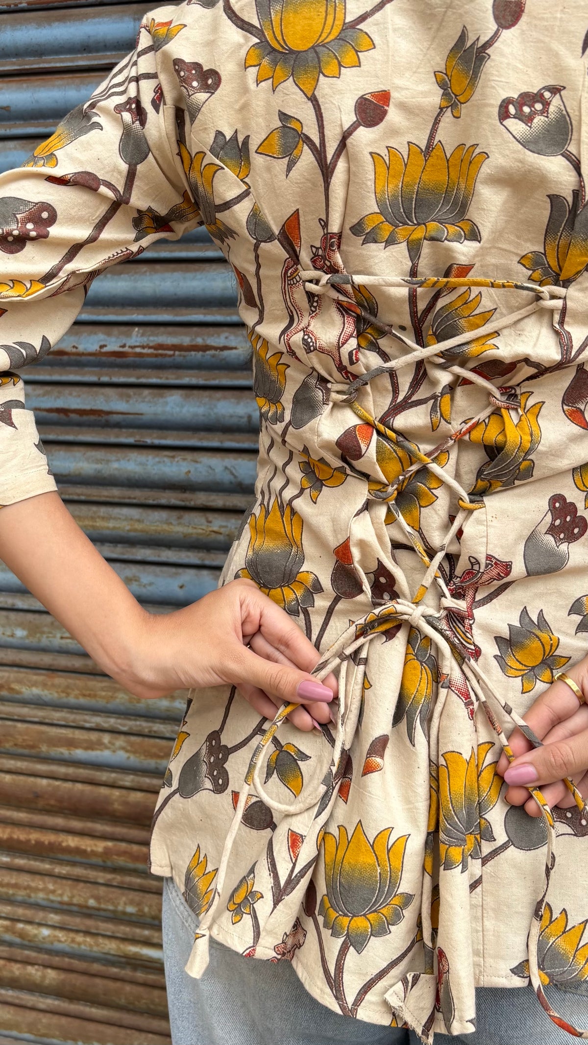 Kalamkari cream short top