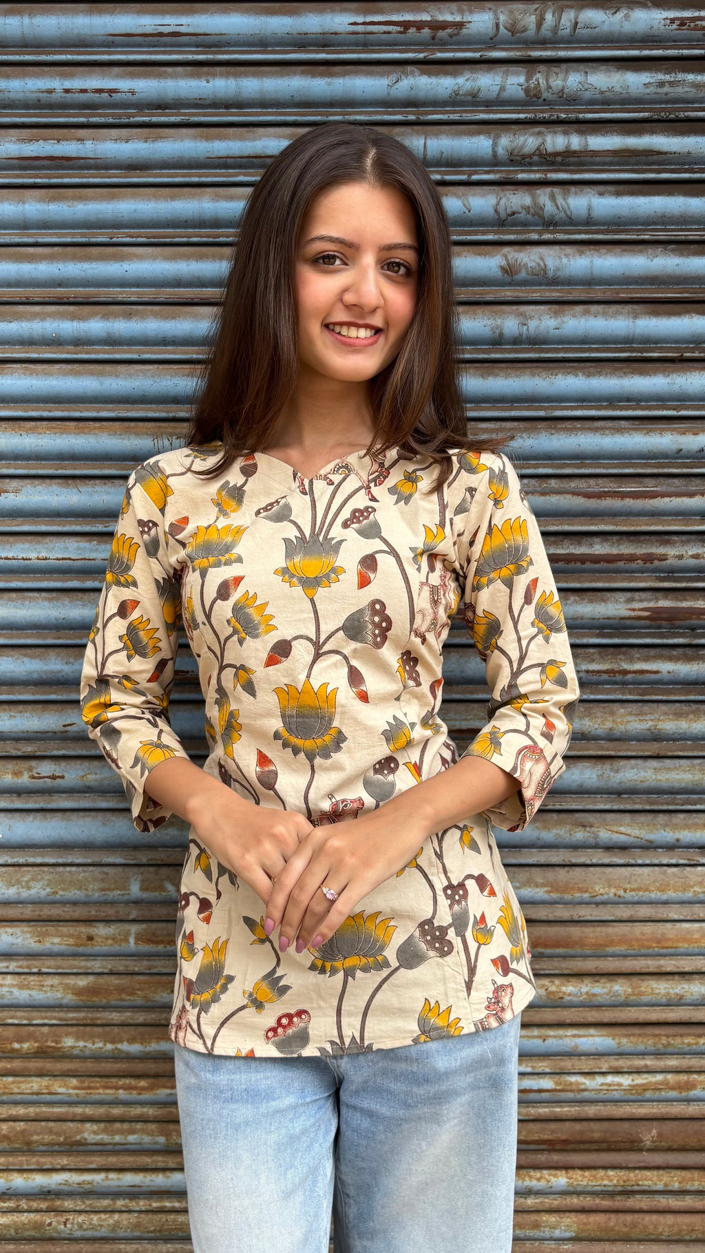 Kalamkari cream short top