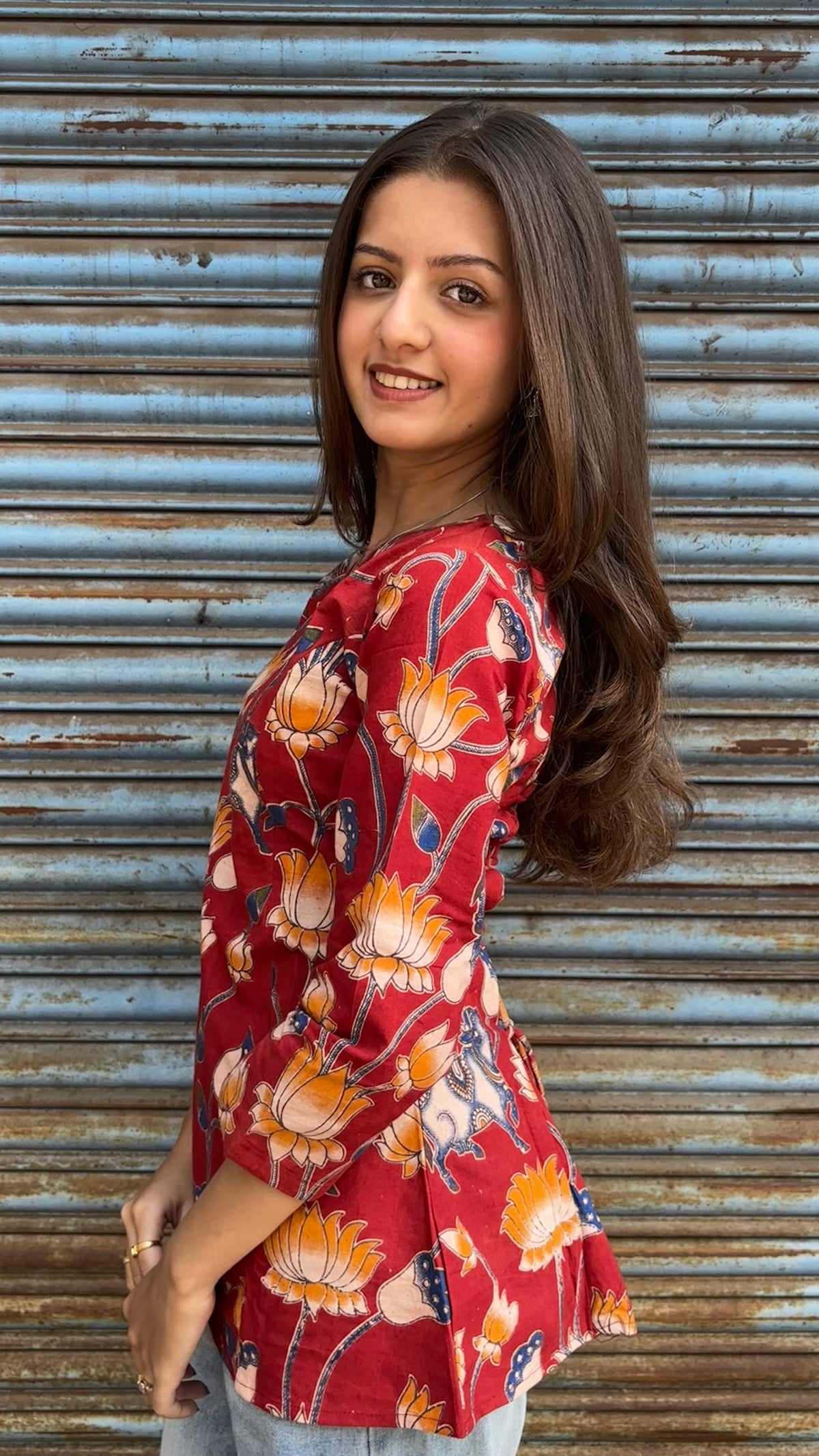 Kalamkari red short top