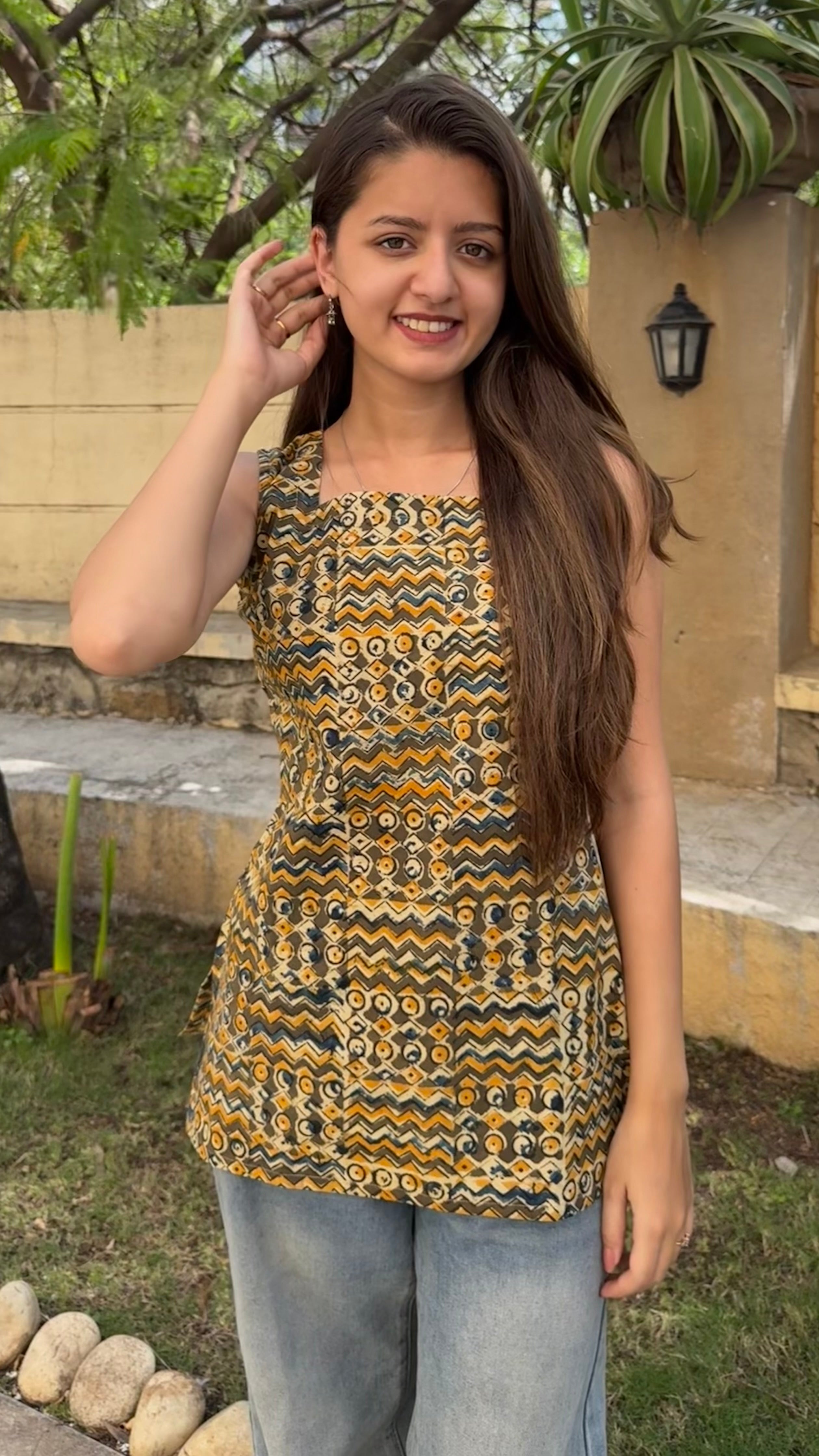 COMBO OF 3 KALAMKARI SHORT TOPS (With Sling Bag)