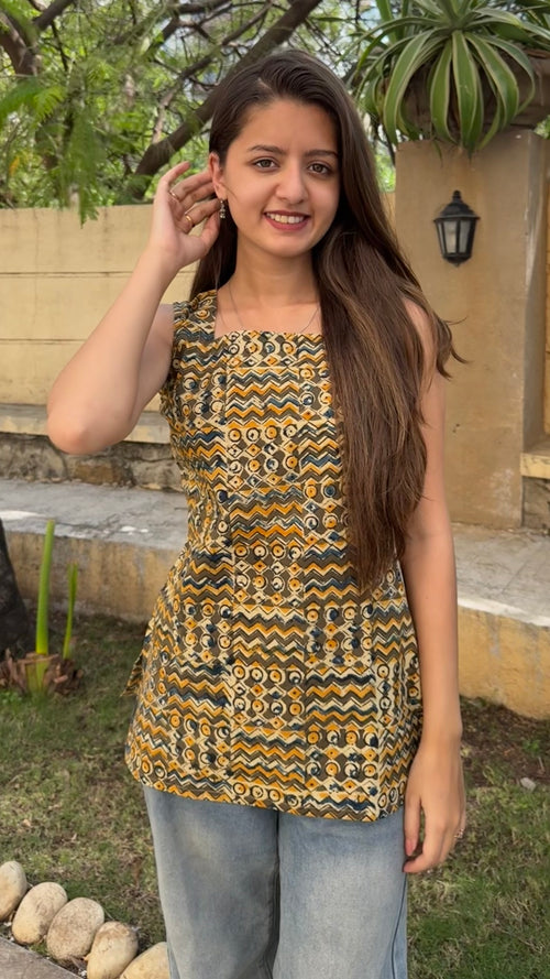 COMBO OF 3 KALAMKARI SHORT TOPS