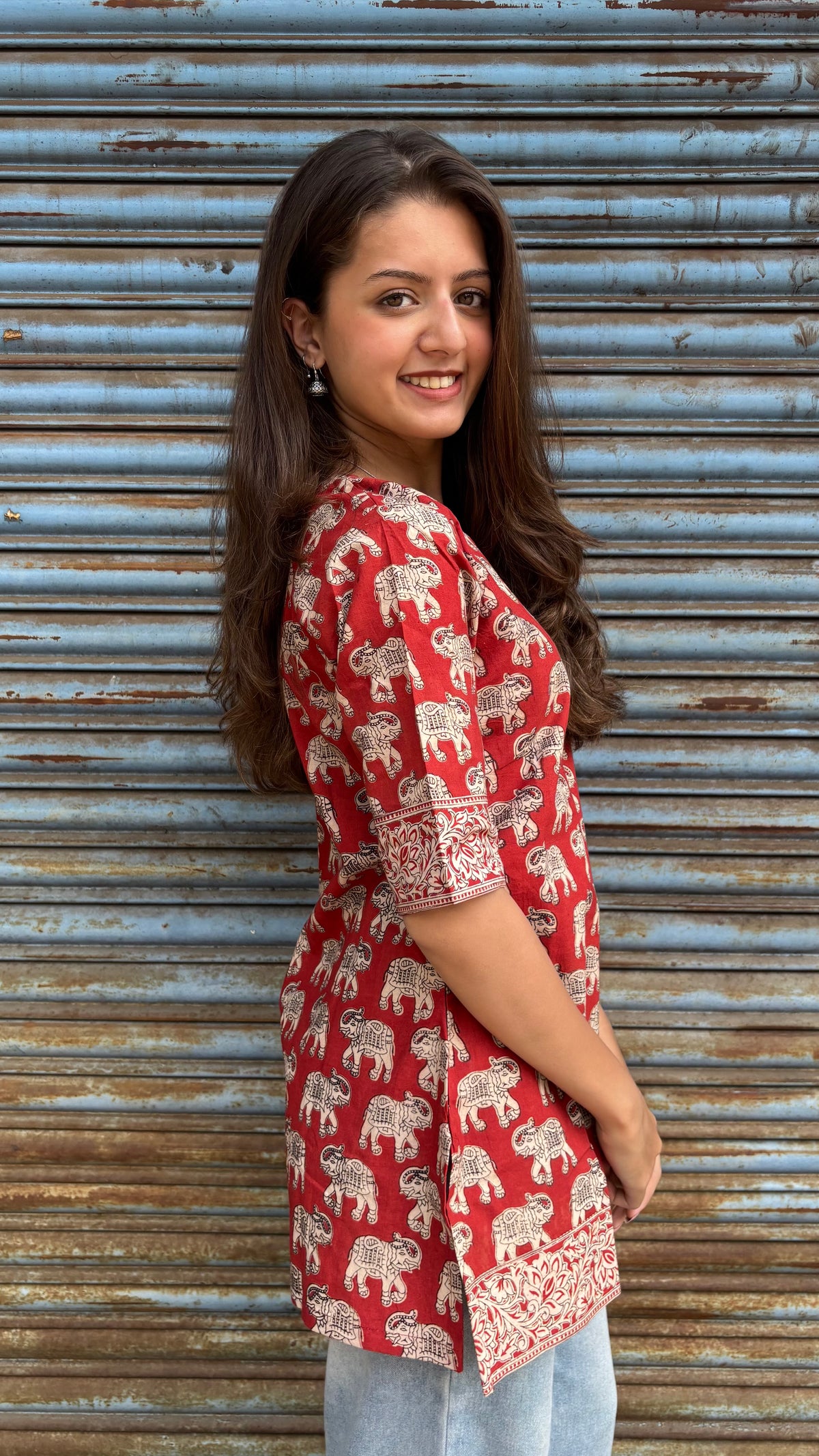 Kalamkari red short top