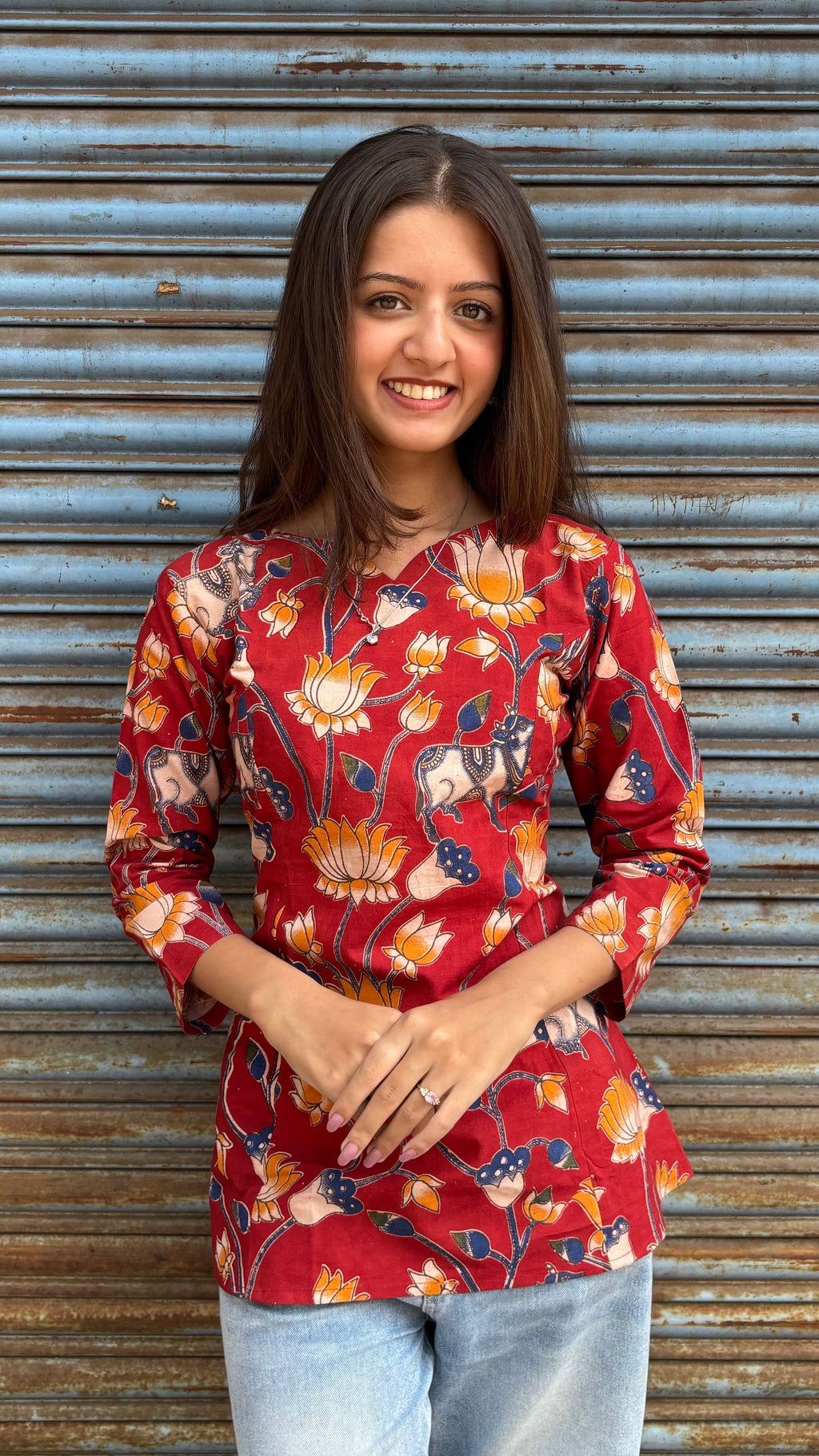 Kalamkari red short top