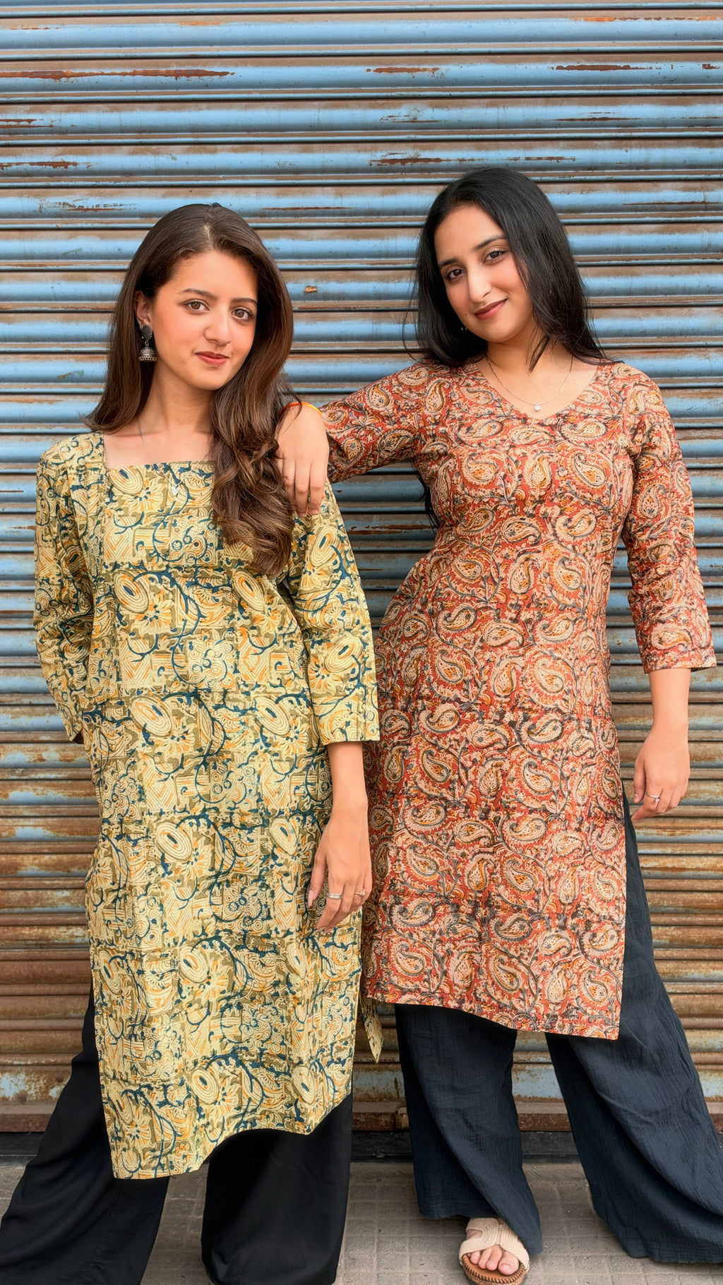 Combo of 2 Long Kurti with 3/4 Sleeves(with sling bag)