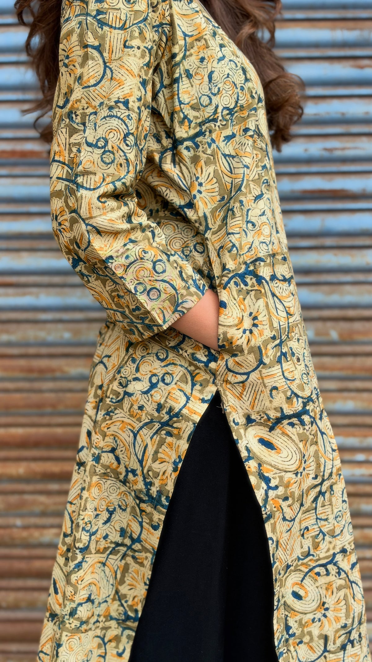 Combo of 2 Long Kurti with 3/4 Sleeves(with sling bag)