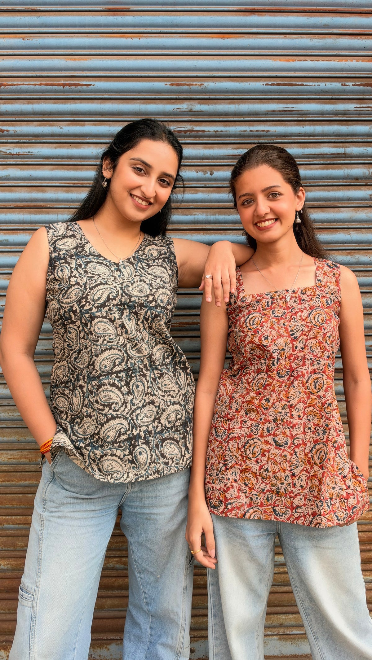 Combo of 2 Short top Sleeveless(with sling bag)