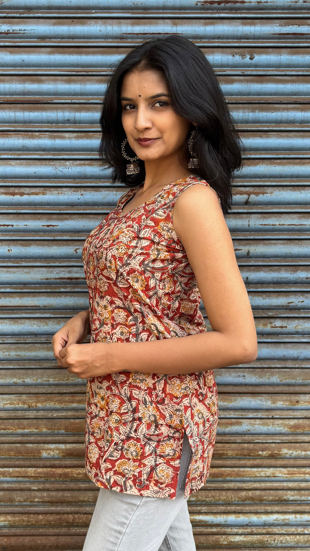 Combo of 3 Kalamari Short tops (with sling bag)
