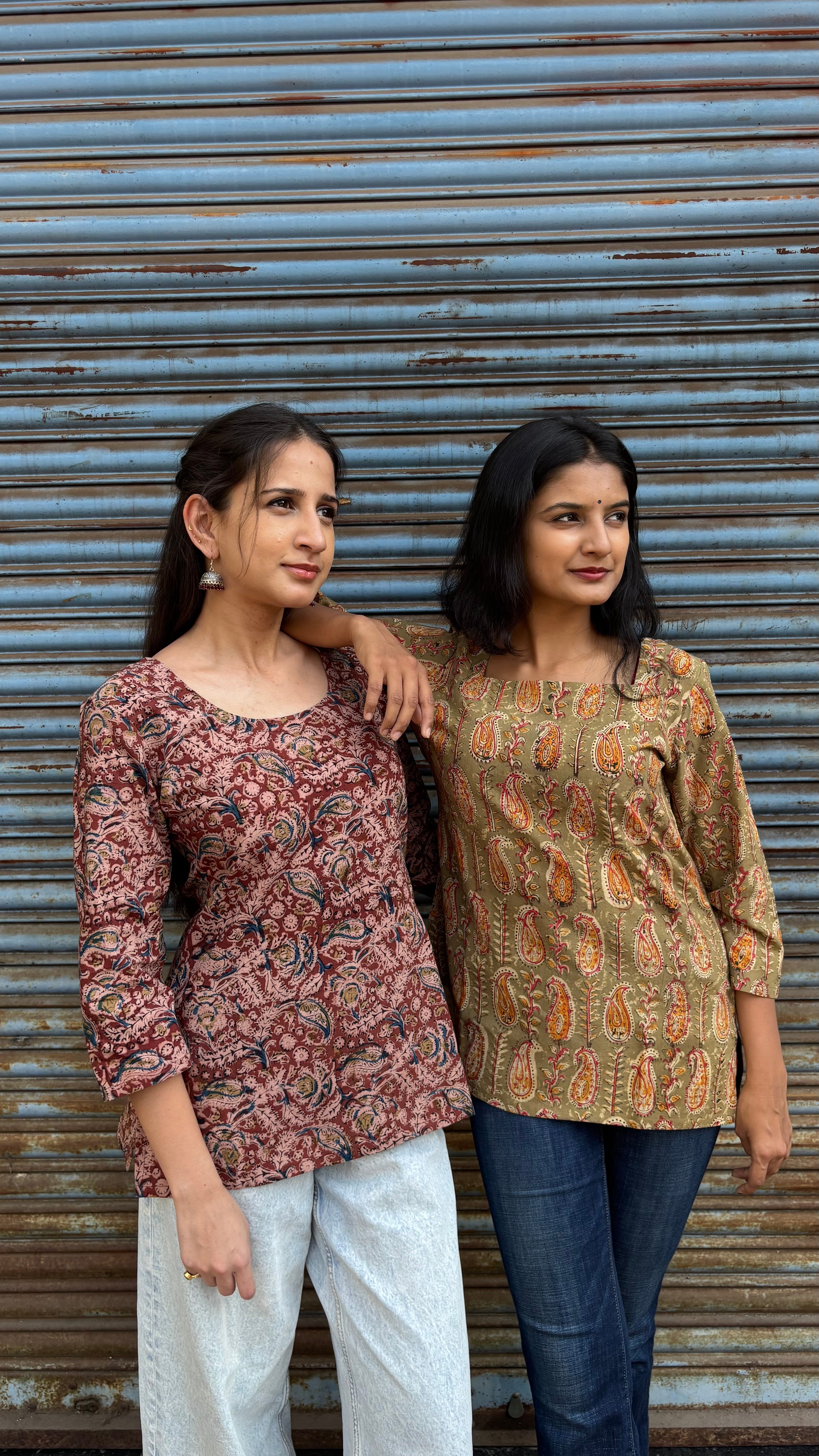 Combo of 2 kalamkari short tops (sling bag)