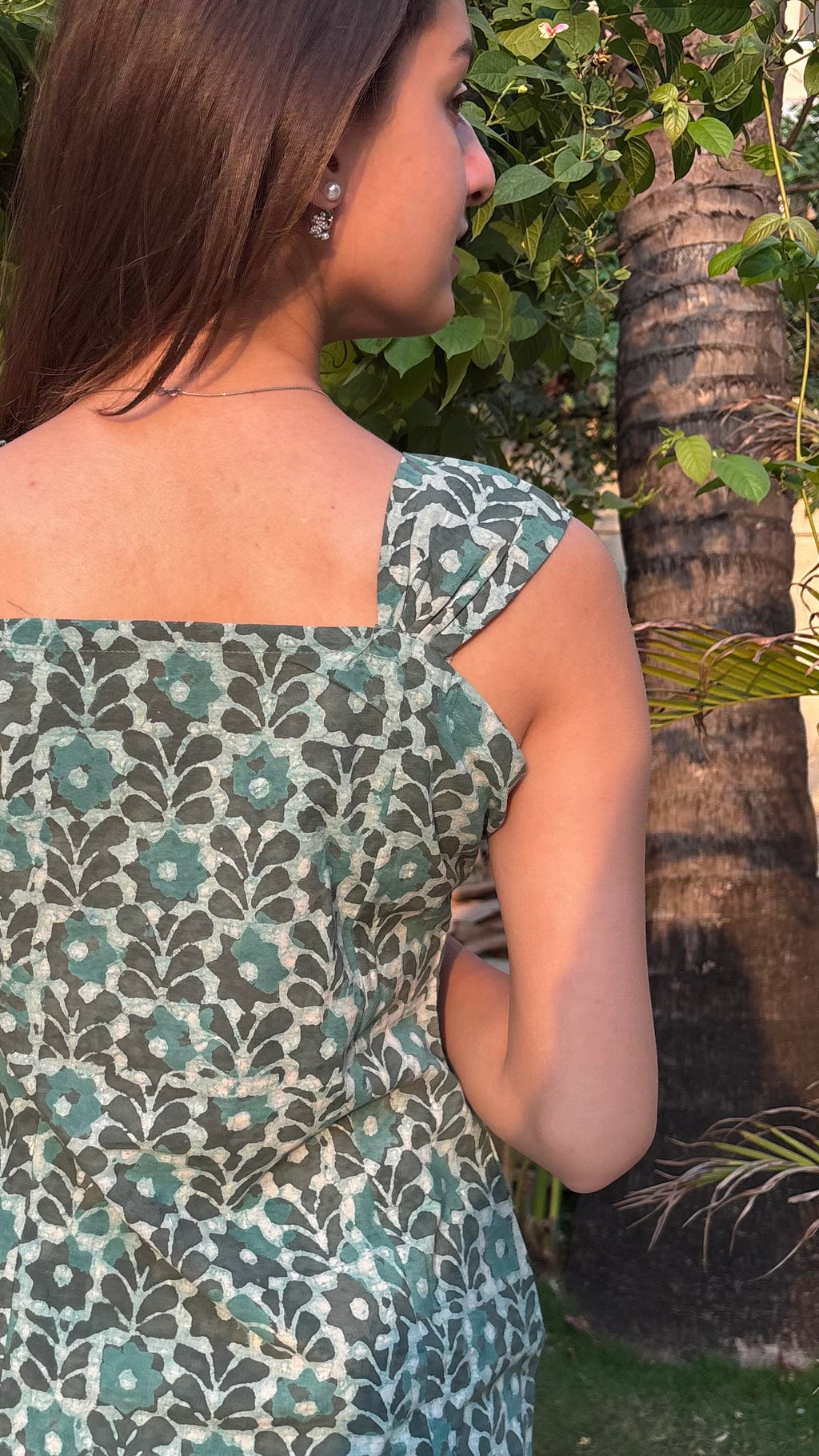 Blue Dabu Print short top