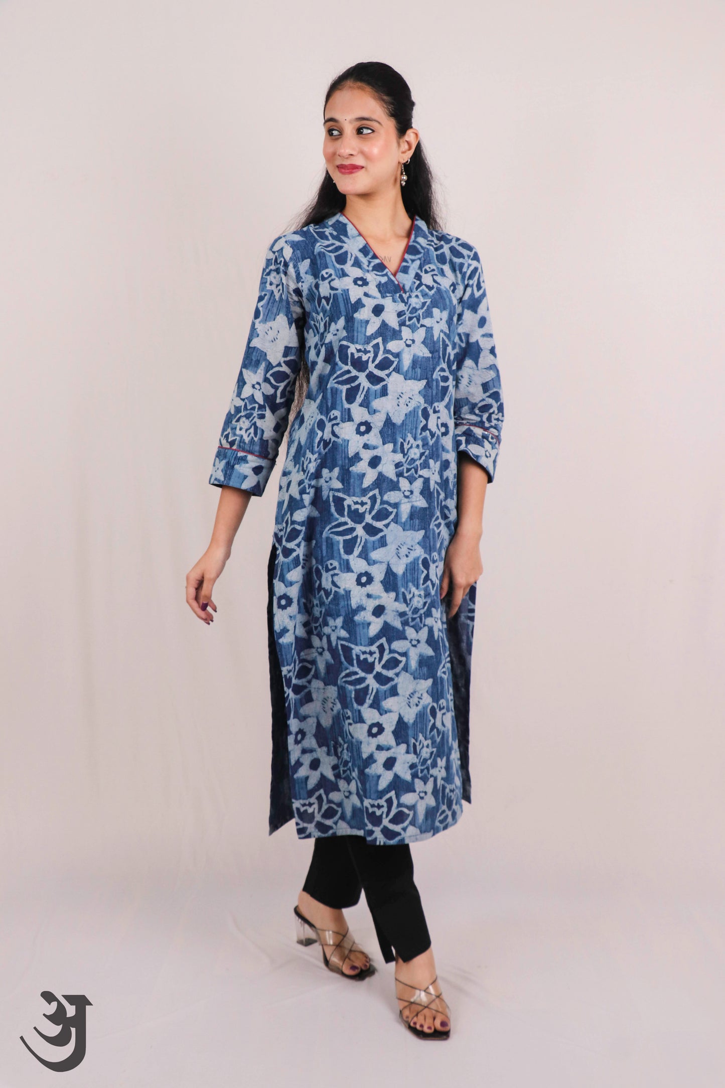 Indigo V-neck Kurti