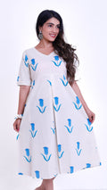 One piece Blue floral motifs