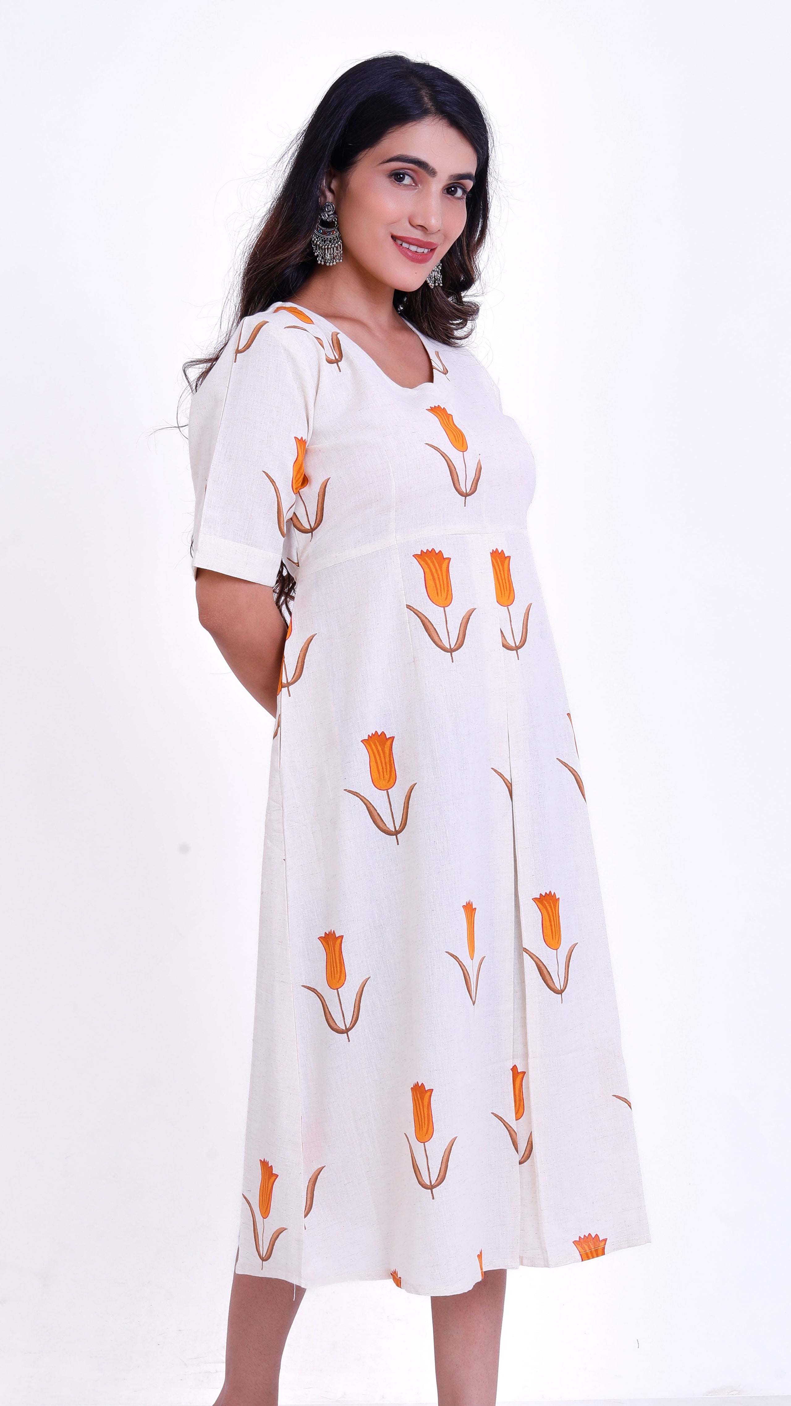 One piece in floral motif