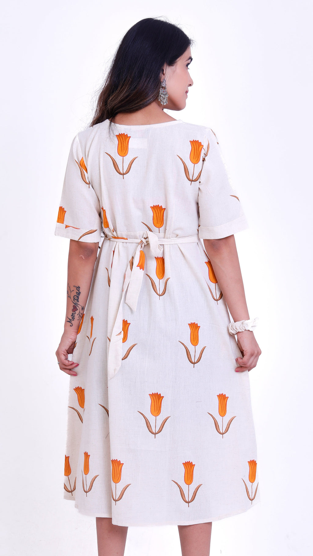 One piece in floral motif